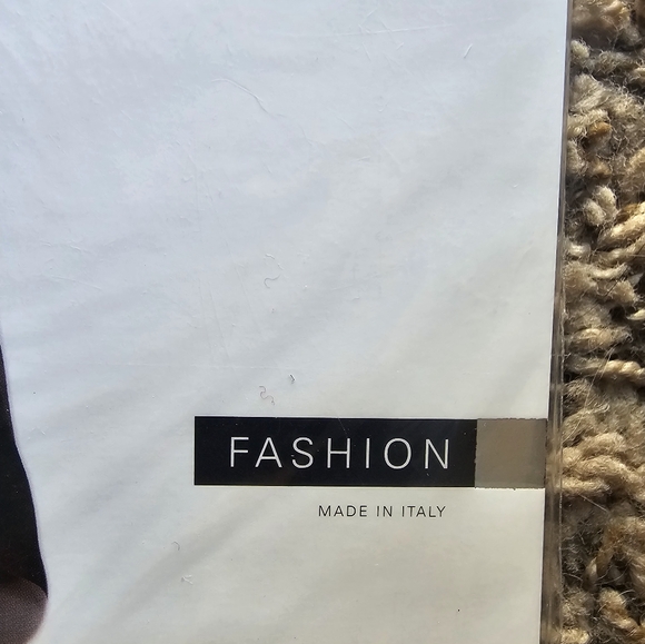 MarcMarcs Nwt Black Floral Patterned Hosiery Size L-XL - Picture 5 of 7